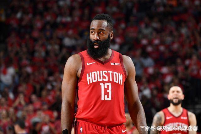 王睿泽29分青岛胜福建 孙铭徽40分广厦胜上海